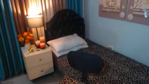 NICOLE online show from February 9, 12:03 am