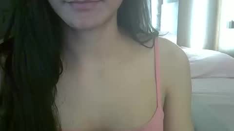 skinnykittencam online show from April 6, 9:49 pm