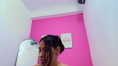 Karla  online show from January 3, 9:25 am