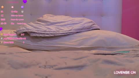 Karla  online show from February 7, 9:05 am