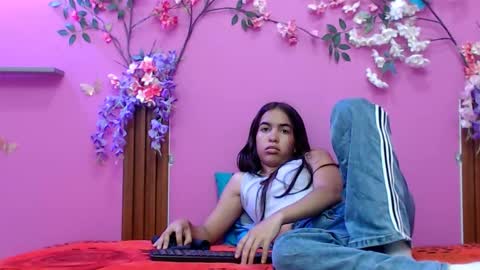 sofia online show from October 27, 1:04 pm