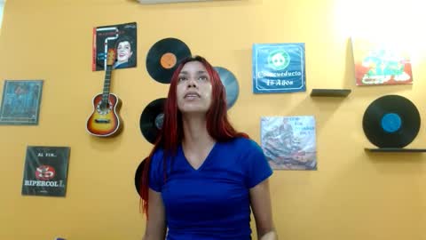 Snapshot of skinnyverus18 chatting on November 20, 7:24 pm VERUS online show from November 20, 7:24 pm