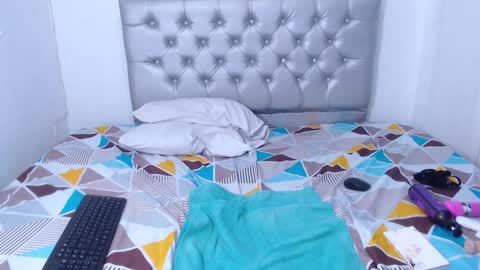 Alexa  online show from February 7, 6:14 am