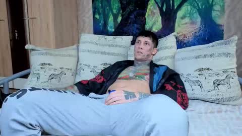 skirlingod online show from September 28, 6:41 am