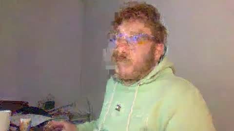 Snapshot of sklave_s chatting on September 11, 7:19 am sklave_s online show from September 11, 7:19 am
