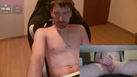 Snapshot of sklavedominic1989 chatting on February 12, 5:26 pm sklavedominic1989 online show from February 12, 5:26 pm