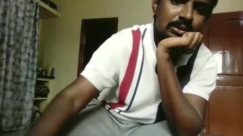 Indianslut1431 online show from March 13, 5:14 am