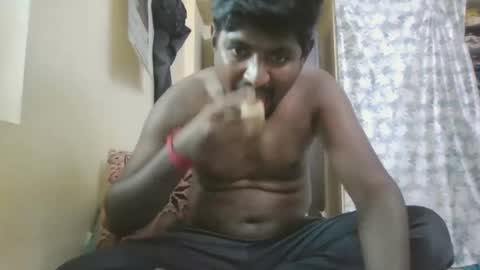 Snapshot of sklavepappu143 chatting on May 26, 8:54 am Indianslut1431 online show from May 26, 8:54 am