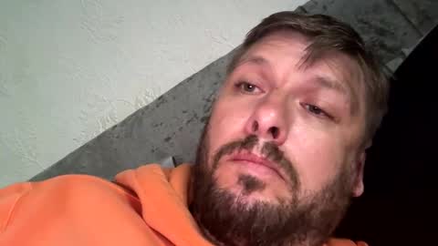 skuzzy25 online show from September 26, 5:17 pm