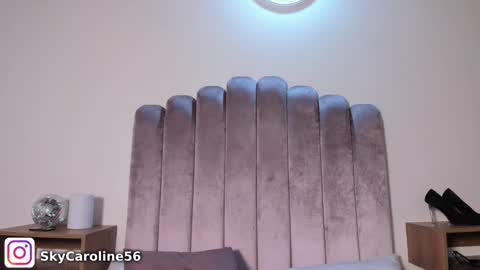 Snapshot of sky_caroline chatting on February 21, 2:27 pm Sky Caroline online show from February 21, 2:27 pm