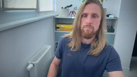 sky_guy25 online show from September 23, 8:50 am