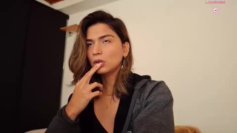 Vi online show from October 12, 10:03 am