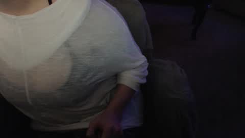 SKYLE   online show from March 3, 2:26 am