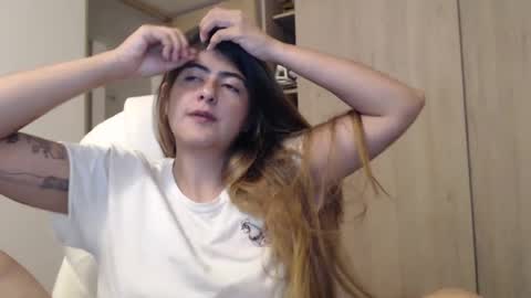 Skyler online show from January 17, 3:34 am