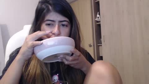 Skyler online show from January 23, 12:25 am