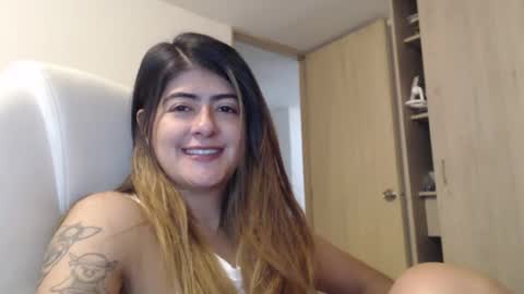 Skyler online show from January 25, 12:06 am