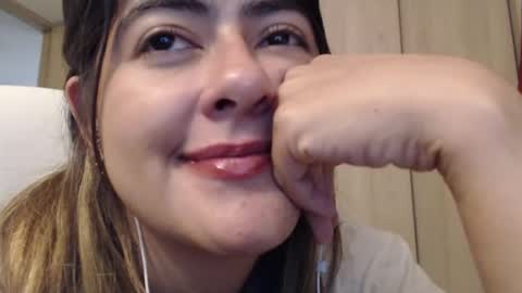 Skyler online show from February 1, 4:56 am