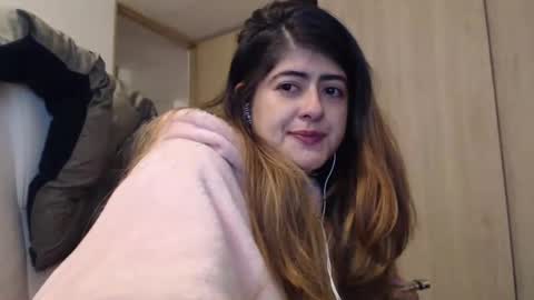 Skyler online show from February 6, 2:55 am