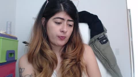 Skyler online show from February 7, 6:34 pm