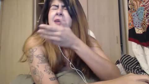 Skyler online show from February 10, 2:41 am