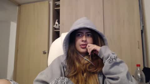 Skyler online show from February 16, 4:42 am