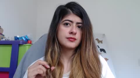 Skyler online show from February 16, 6:32 pm