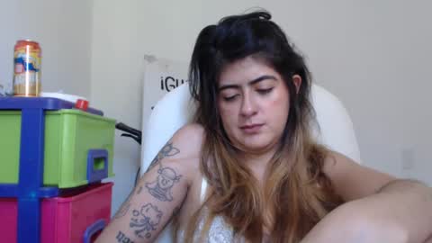 Skyler online show from February 20, 8:25 pm