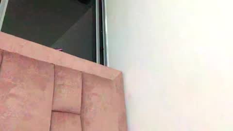 Skyler online show from September 12, 1:49 am