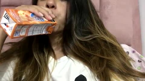 Skyler online show from September 15, 4:34 am