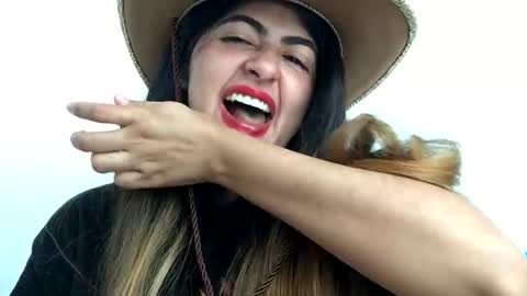 Skyler online show from December 18, 4:24 pm