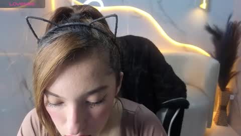 Live 800am 200pm COLOMBIAN HOUR online show from October 25, 1:07 pm