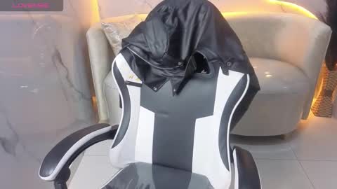 Live 800am 200pm COLOMBIAN HOUR online show from October 27, 1:15 pm