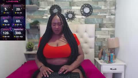 skyler_naomi online show from June 16, 1:25 pm