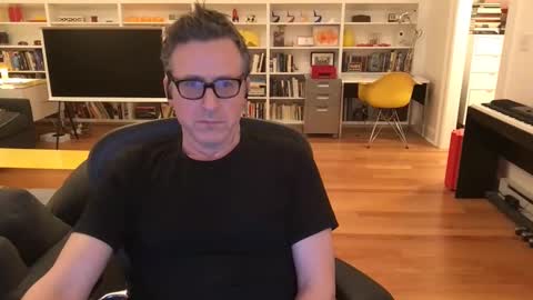 Skyline3371 online show from January 19, 8:07 am