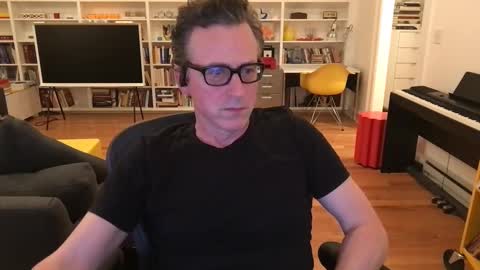 Skyline3371 online show from October 5, 4:33 am