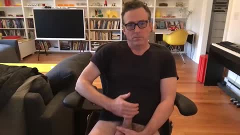 Skyline3371 online show from October 29, 5:25 pm