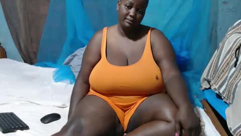 sheliah online show from February 16, 3:58 am