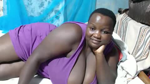 sheliah online show from October 9, 4:27 pm