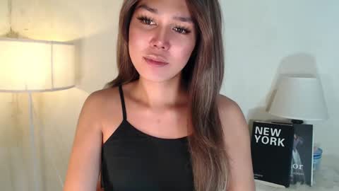 Snapshot of skyllerkent chatting on March 12, 4:30 am Sky online show from March 12, 4:30 am