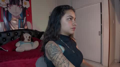 skyloverhot online show from October 10, 7:57 pm