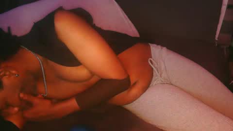 skyonetoo3 online show from September 13, 6:40 pm