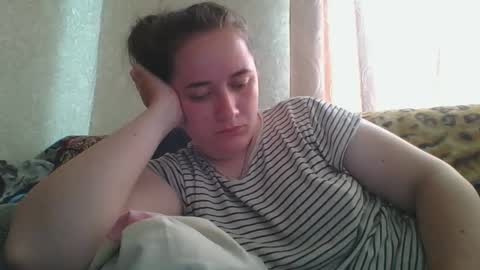 Snapshot of skyressie333 chatting on May 25, 7:03 am skyressie333 online show from May 25, 7:03 am