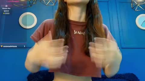 Snapshot of skyy_bloom chatting on November 9, 12:36 pm Sky online show from November 9, 12:36 pm