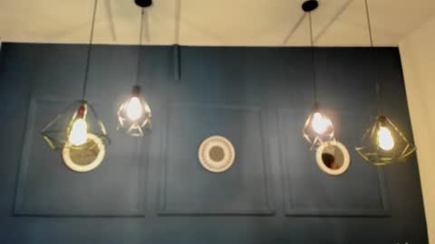 Snapshot of skyy_bloom chatting on December 5, 12:47 pm Sky online show from December 5, 12:47 pm