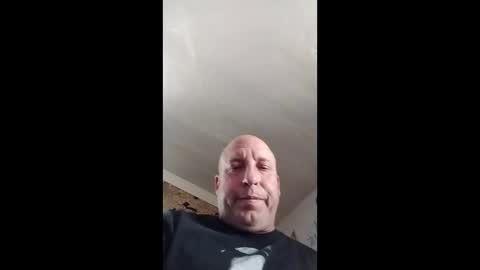 slammy7923 online show from May 16, 8:07 pm