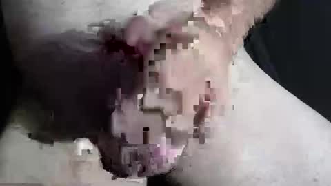 Snapshot of slash1710 chatting on October 13, 9:04 pm Z online show from October 13, 9:04 pm