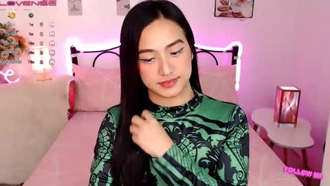 Queen Cyrine online show from February 27, 6:18 am