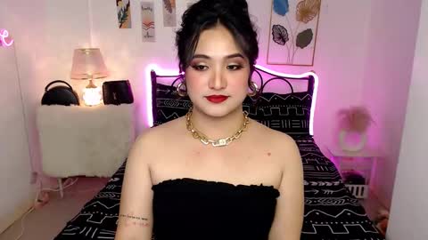 Queen Cyrine online show from February 23, 11:29 am