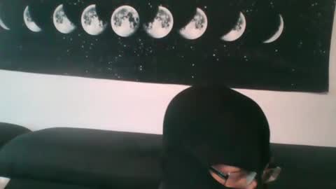 Snapshot of slaveforgodess chatting on December 16, 8:52 am slaveforgodess online show from December 16, 8:52 am