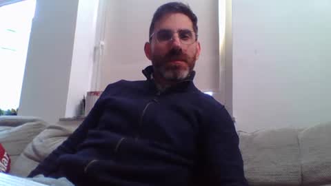 Snapshot of slavefuckfunhype chatting on March 5, 8:00 am camboy online show from March 5, 8:00 am